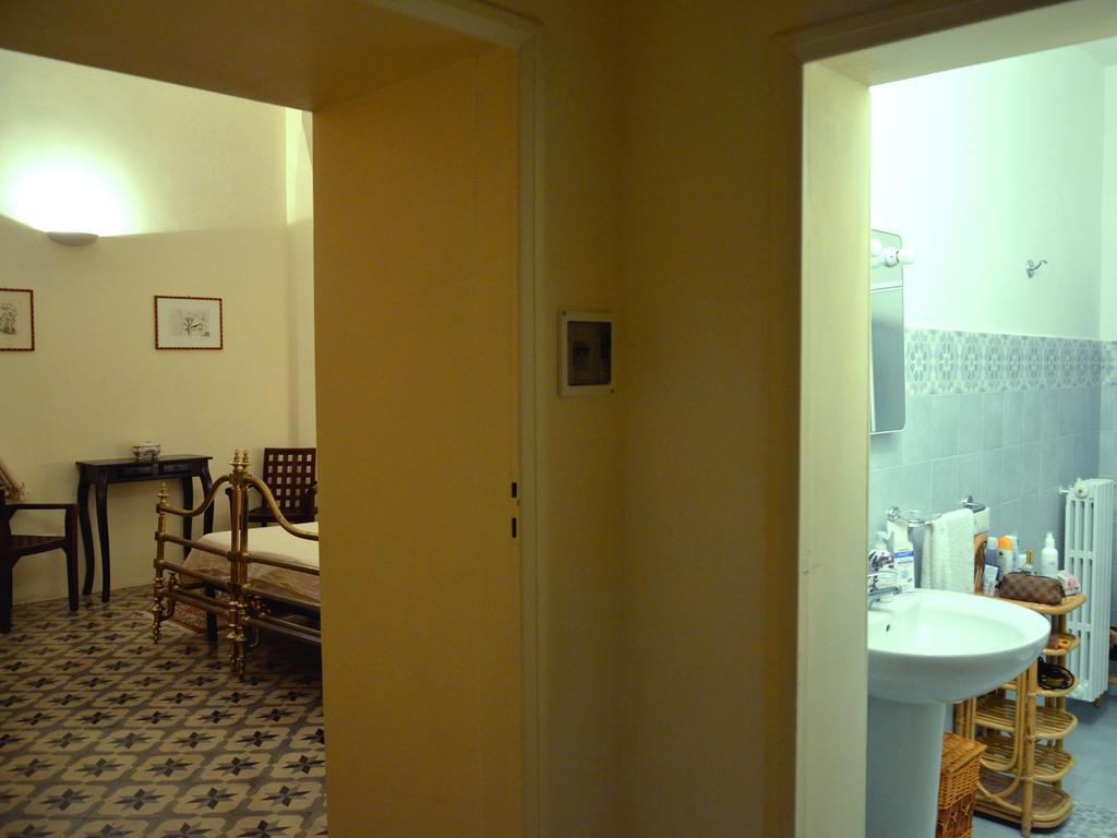 B&B Le Due Corti Martignano Szoba fotó