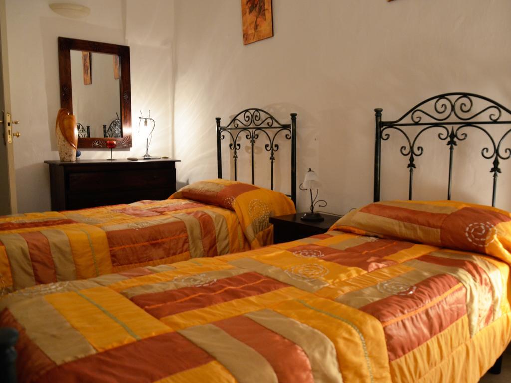 B&B Le Due Corti Martignano Szoba fotó